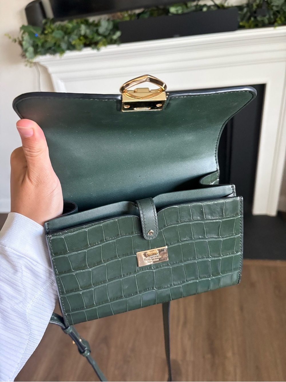 Kate spade Croc-Embossed Top Handle Bag in Dark Green - Picture 6 of 7